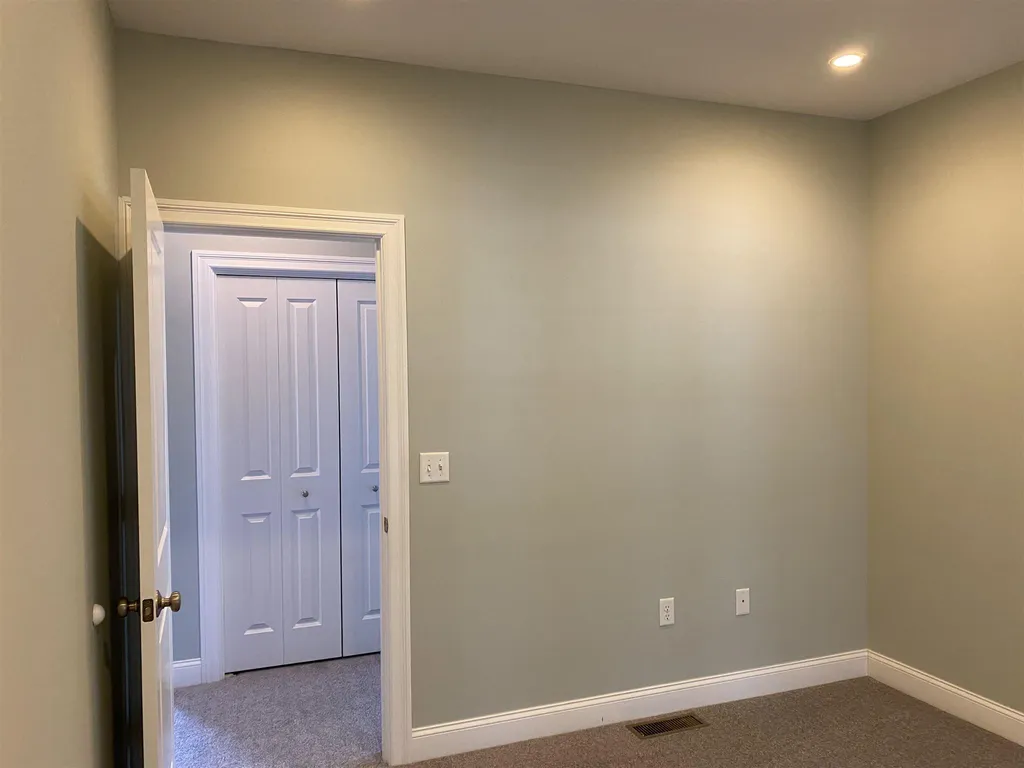 16 Cielo Drive Dover NH 03820