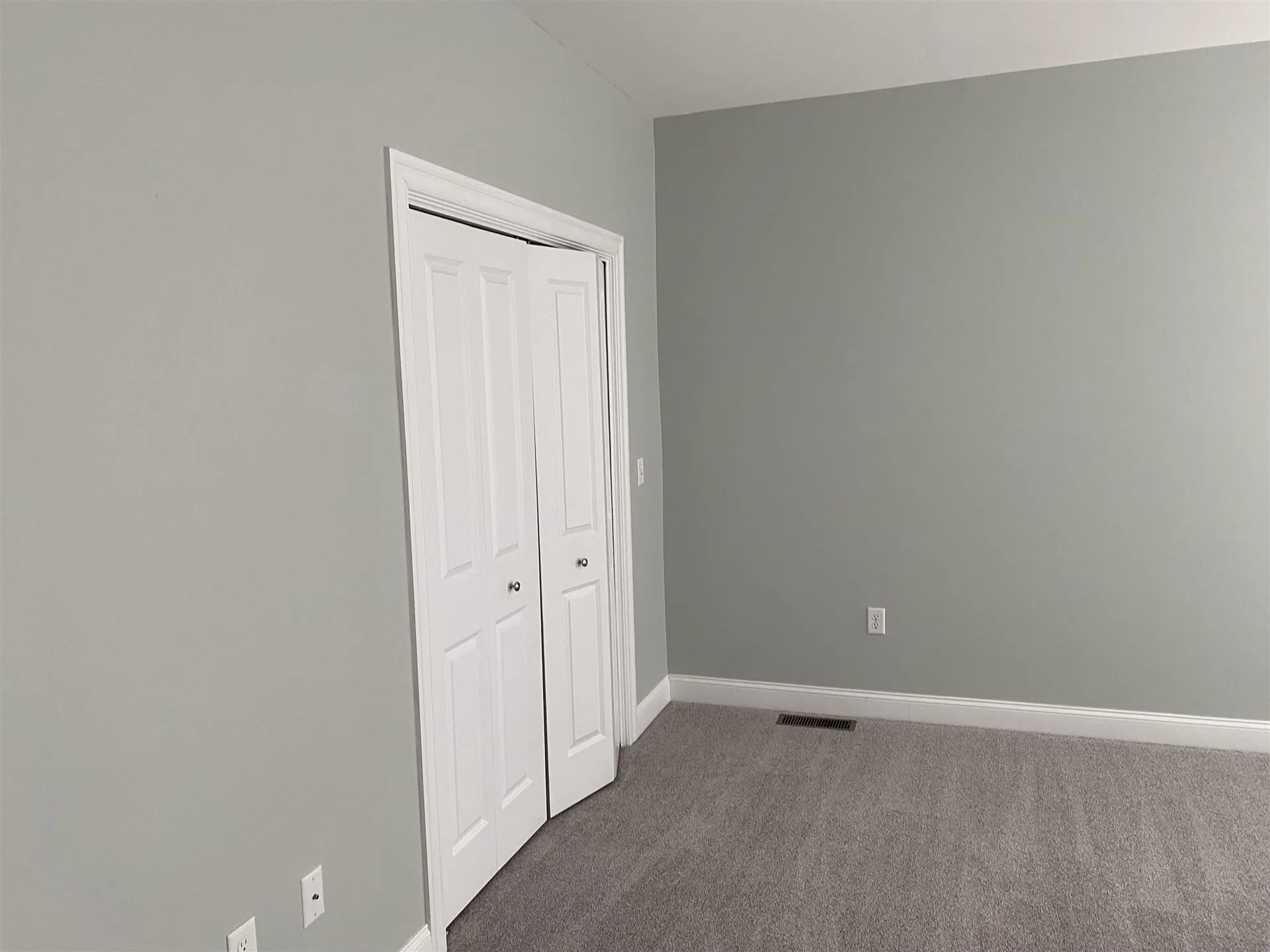16 Cielo Drive Dover NH 03820