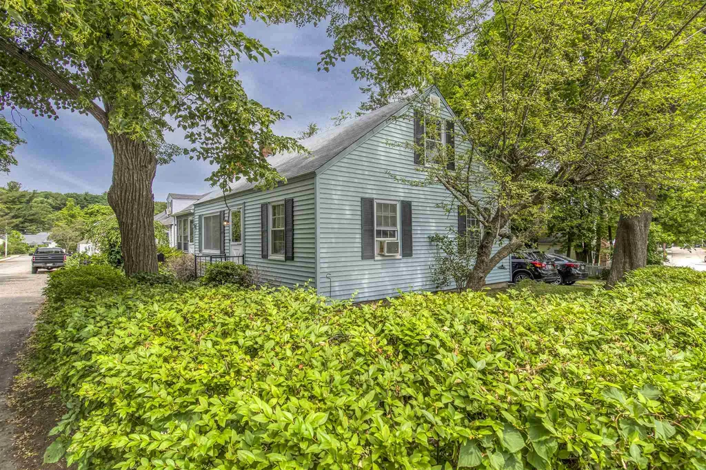 19 Cole Street Kittery ME 03904