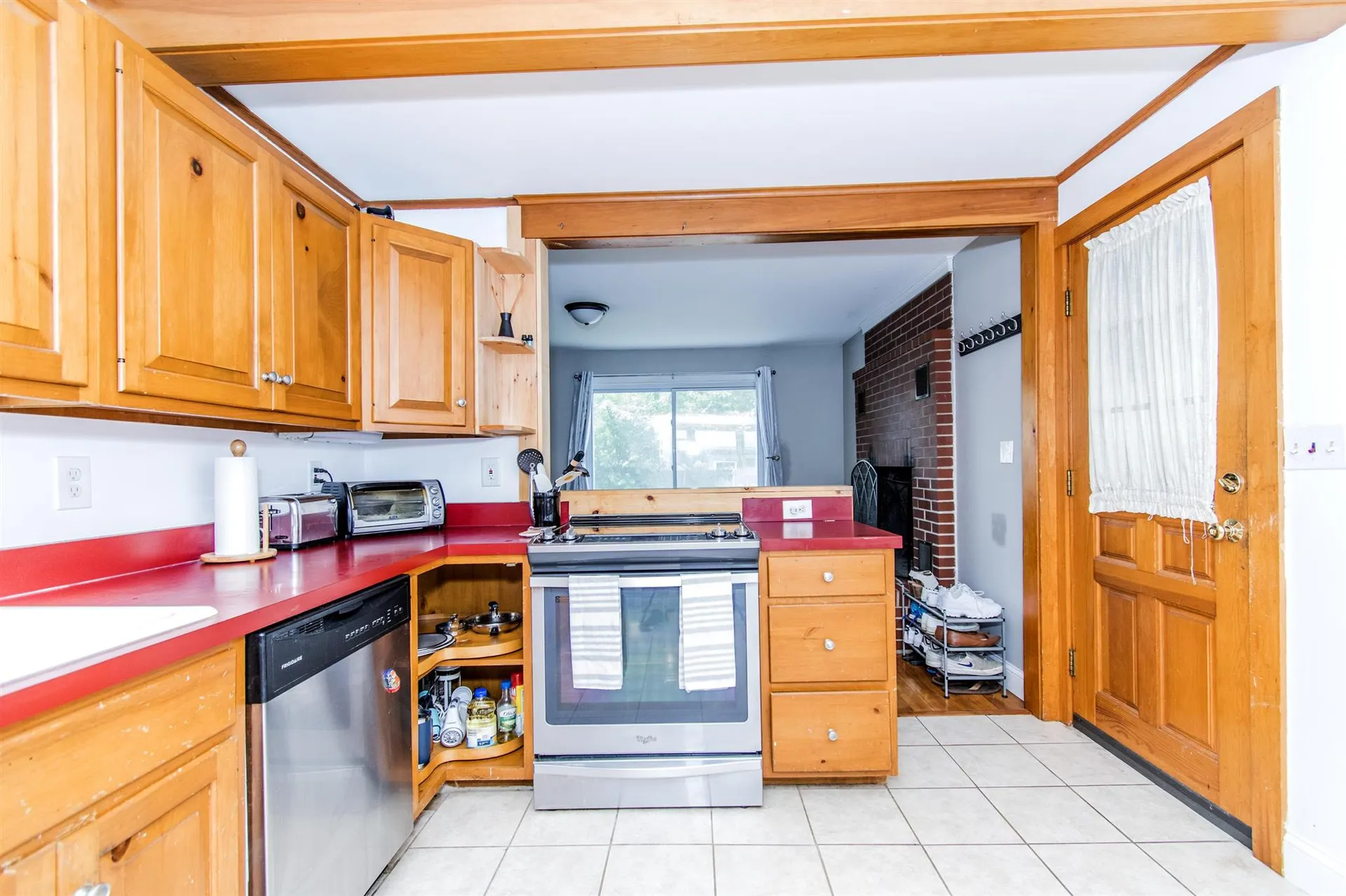 19 Cole Street Kittery ME 03904