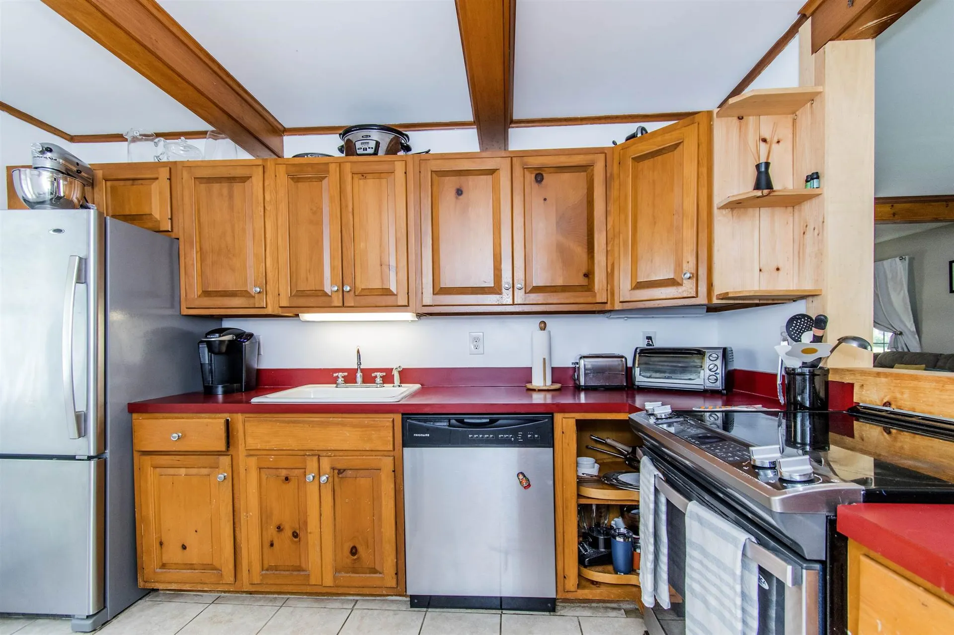 19 Cole Street Kittery ME 03904