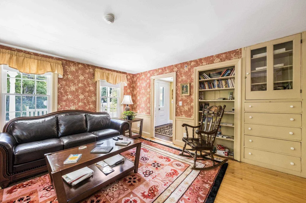 53 Parade Road Meredith NH 03253