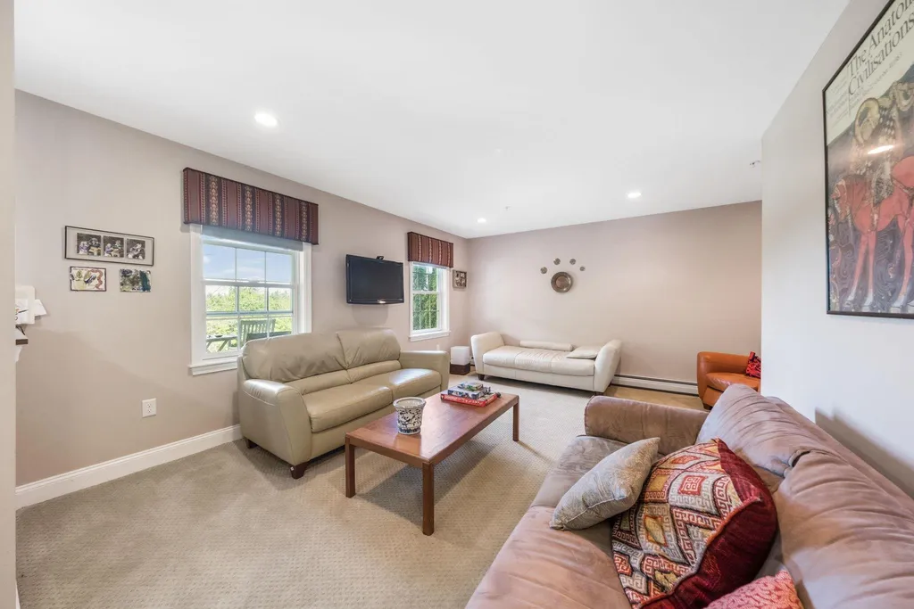53 Parade Road Meredith NH 03253