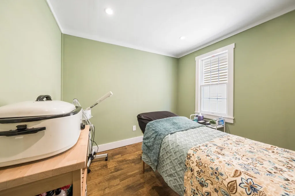 53 Parade Road Meredith NH 03253