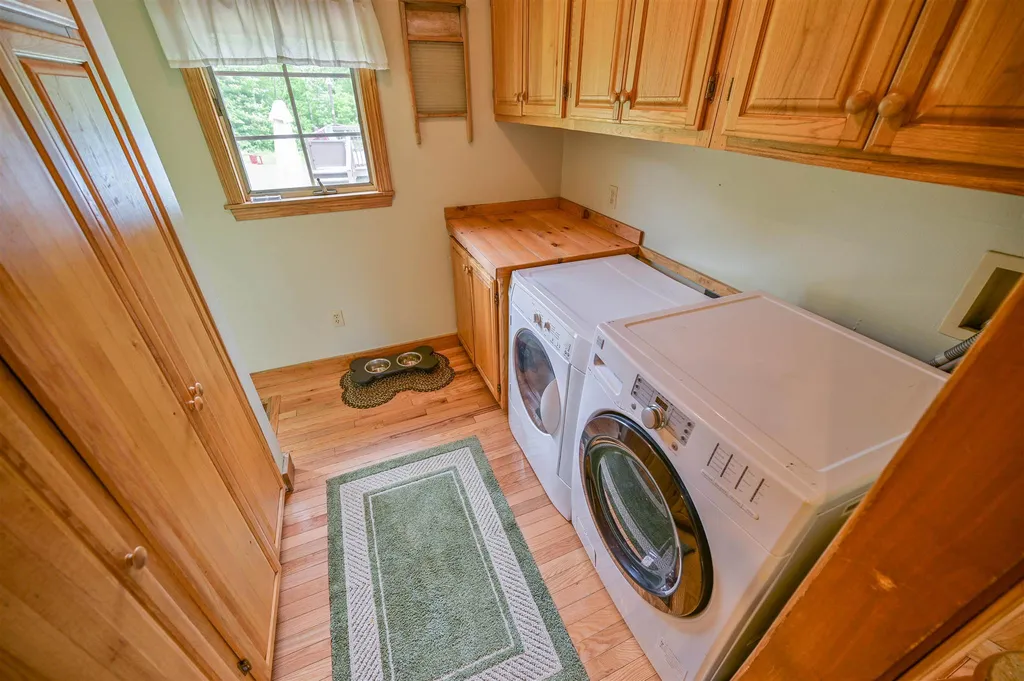 56 Snowbridge Road Barre Town VT 05641