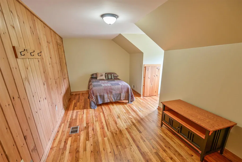 56 Snowbridge Road Barre Town VT 05641
