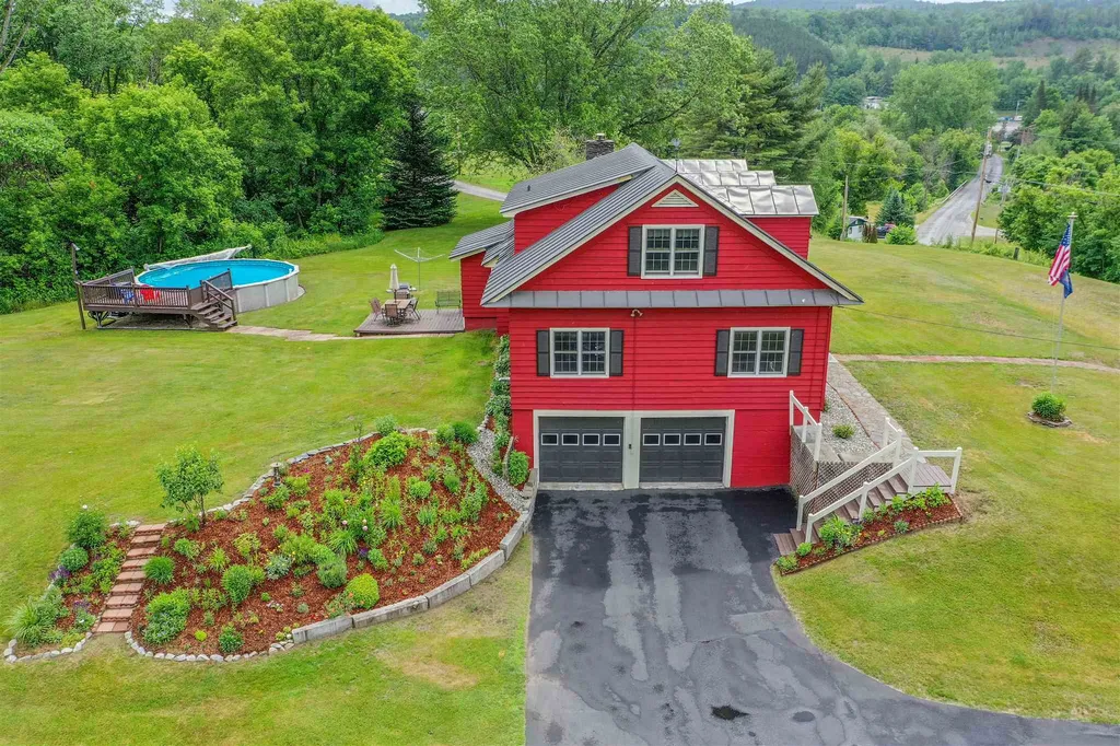 56 Snowbridge Road Barre Town VT 05641