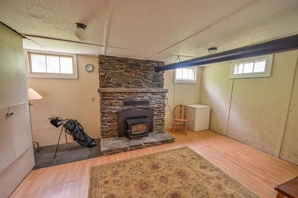 56 Snowbridge Road Barre Town VT 05641