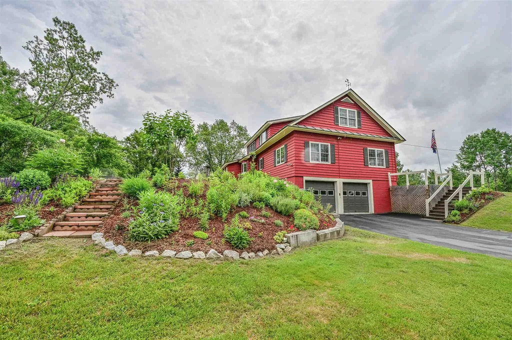 56 Snowbridge Road Barre Town VT 05641