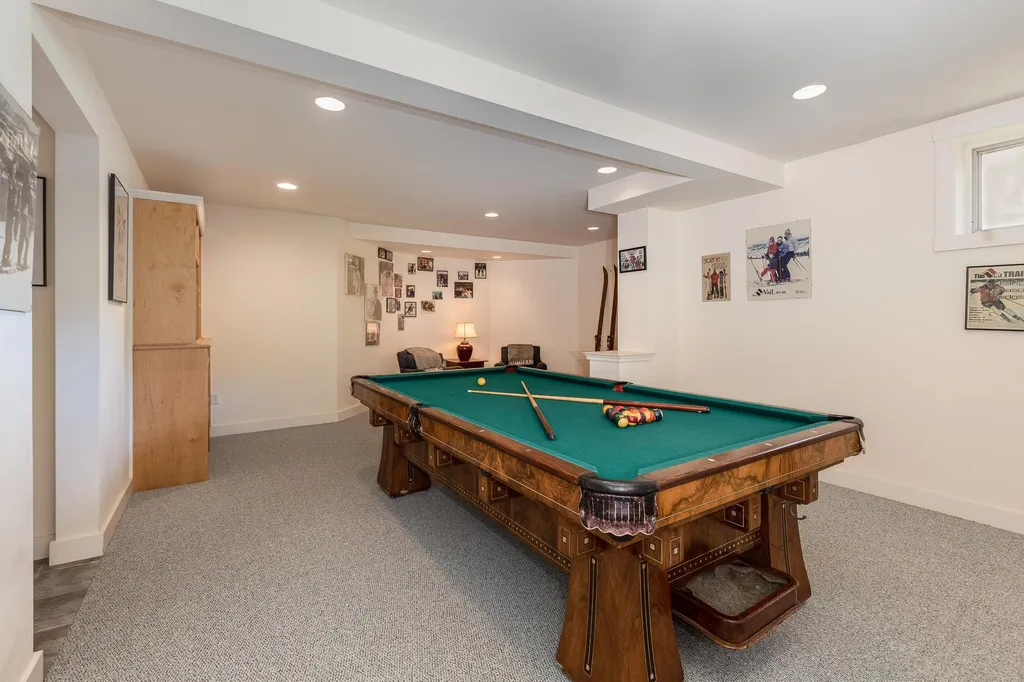 989 Moscow Road Stowe VT 05672