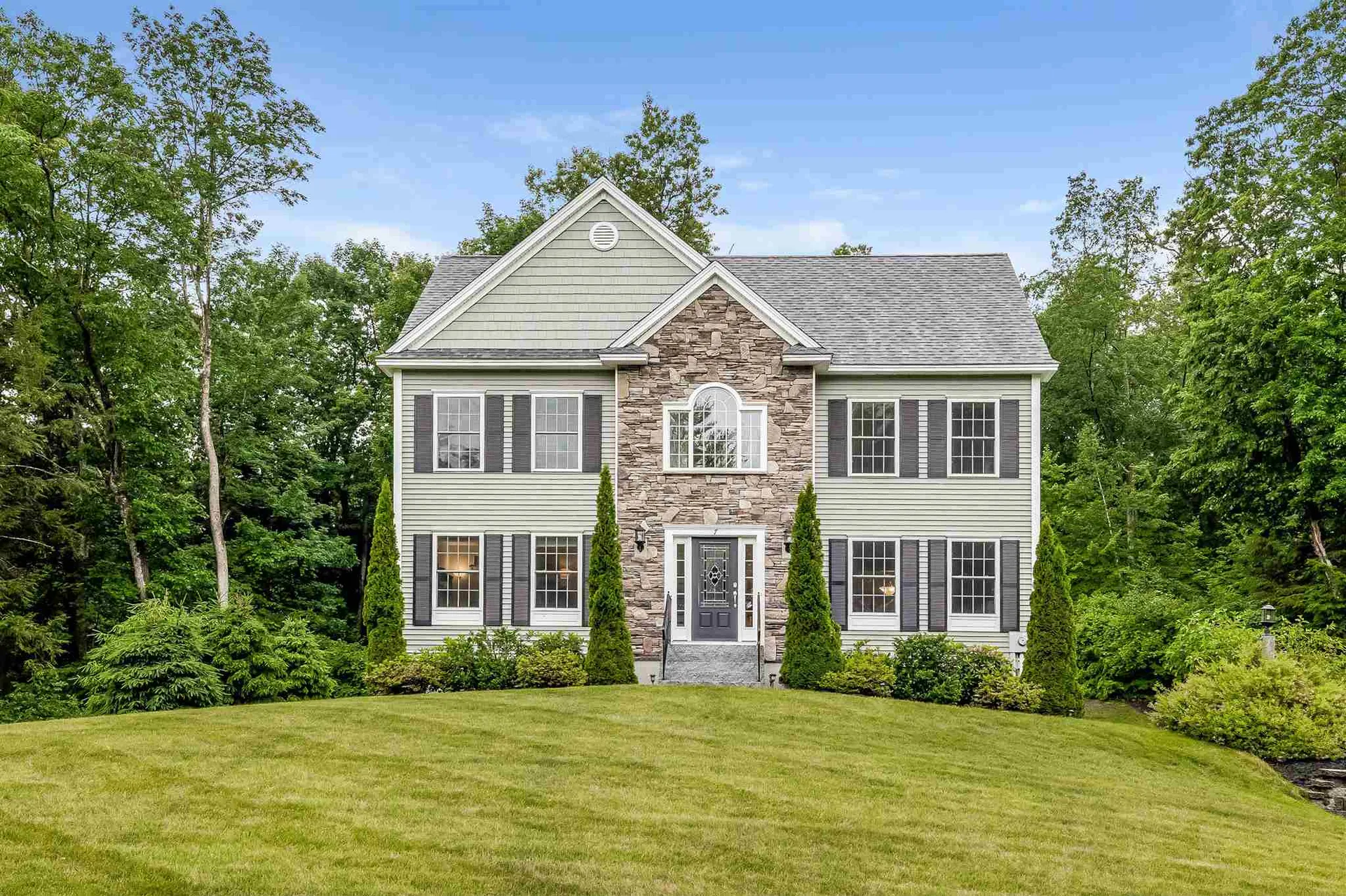 7 Mallard Road Windham NH 03087