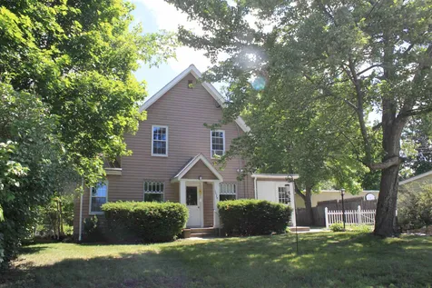 1679 Brown Avenue Manchester NH 03103