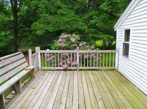 3 Weare Road Hampton Falls NH 03844-2201