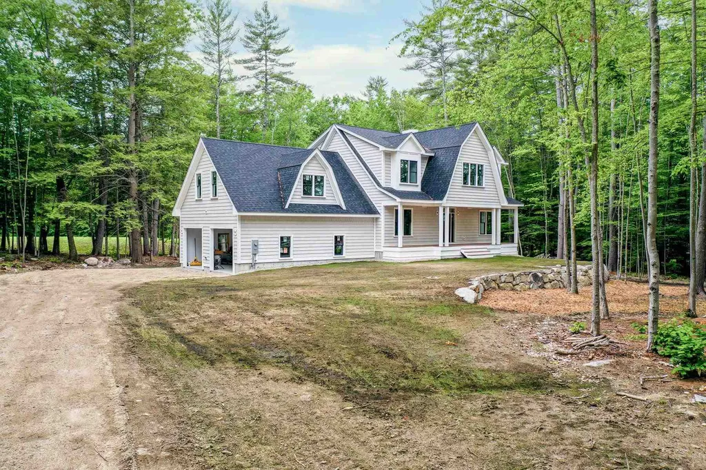 25 Clay Point Road Alton NH 03809