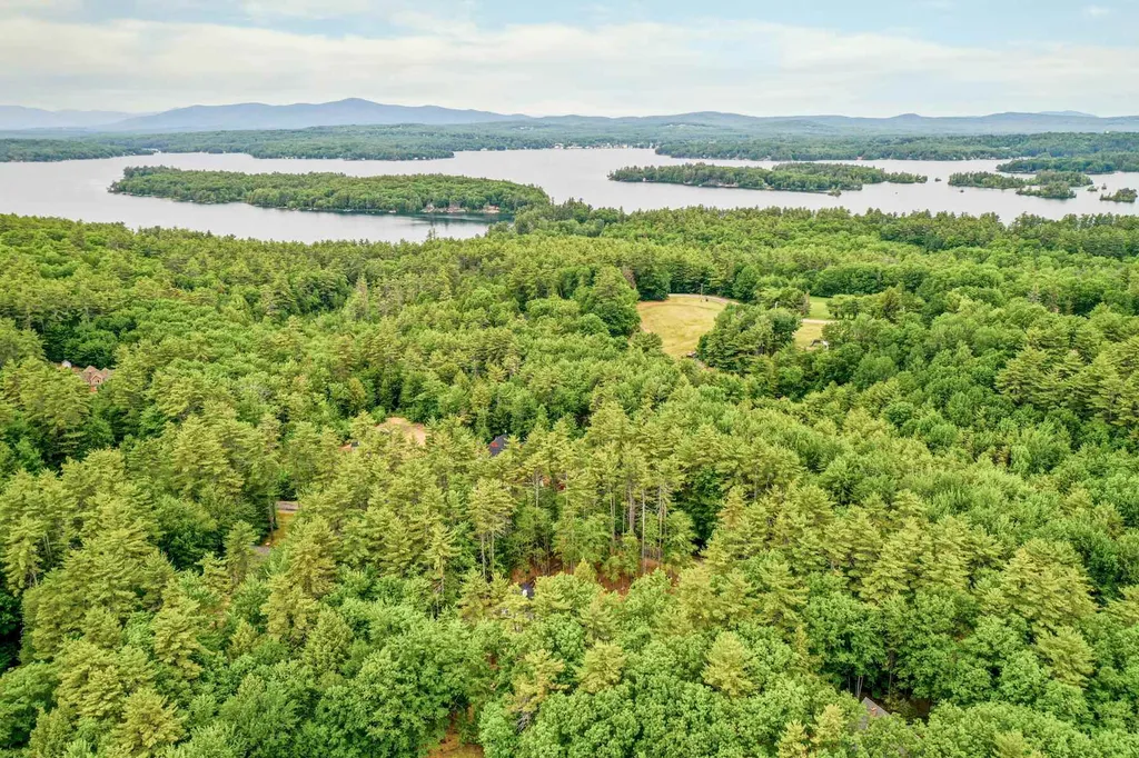 25 Clay Point Road Alton NH 03809