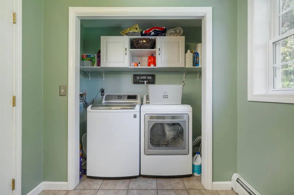 2 Fieldstone Lane Hampton Falls NH 03844