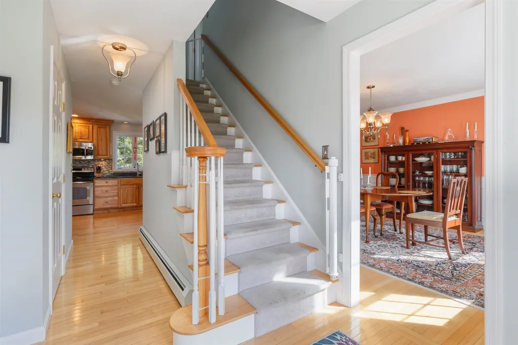 2 Fieldstone Lane Hampton Falls NH 03844