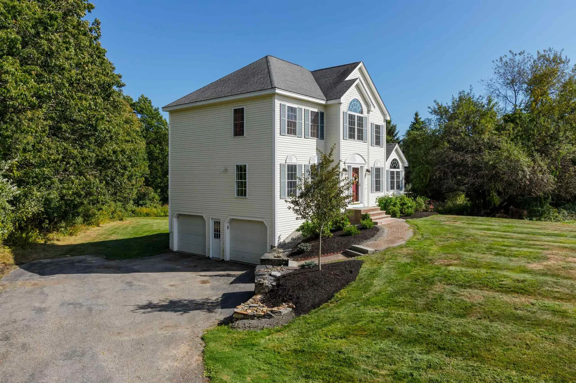 2 Fieldstone Lane Hampton Falls NH 03844