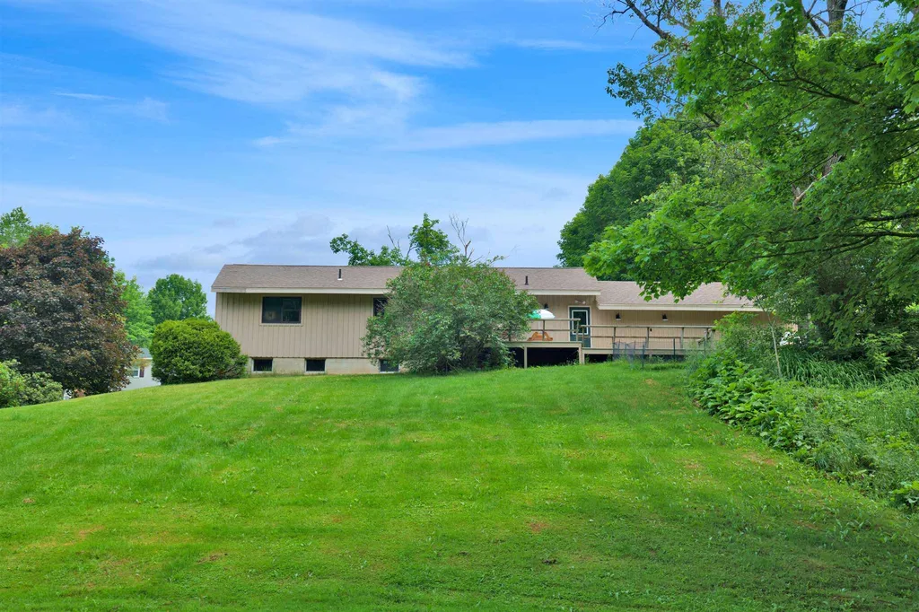 15 East Street Waterbury VT 05676