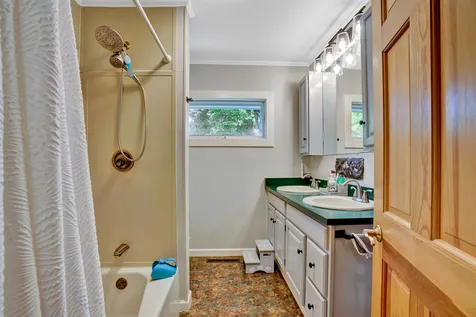 15 East Street Waterbury VT 05676