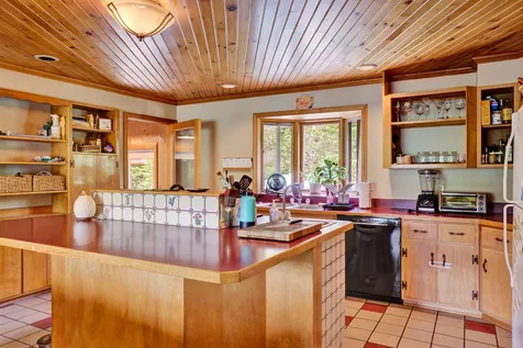 15 East Street Waterbury VT 05676