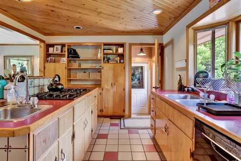 15 East Street Waterbury VT 05676