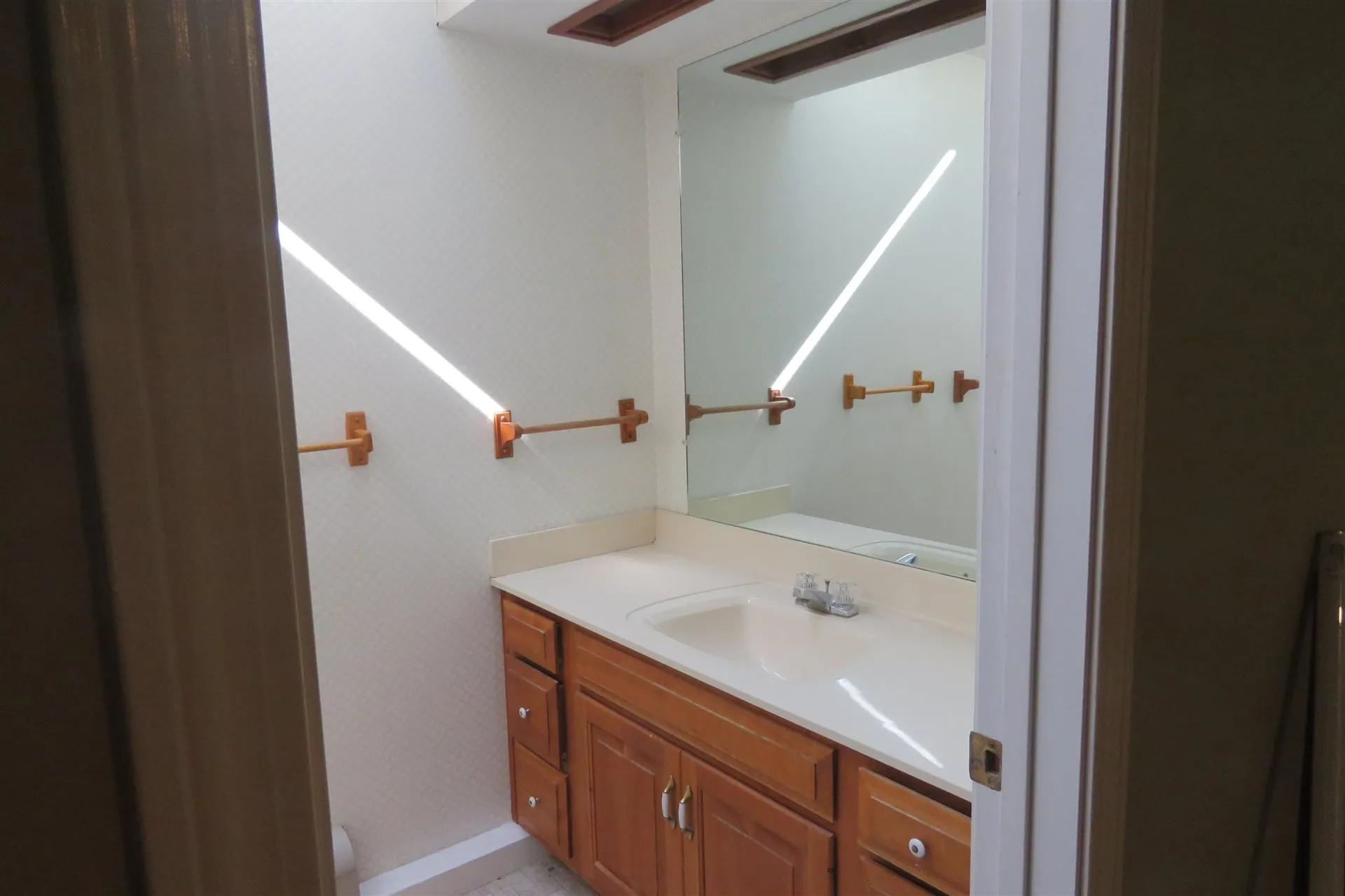 68 Chittenden Way Hartford VT 05059