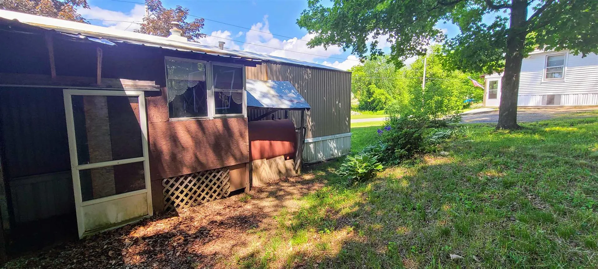 11 Bellic Street Claremont NH 03743
