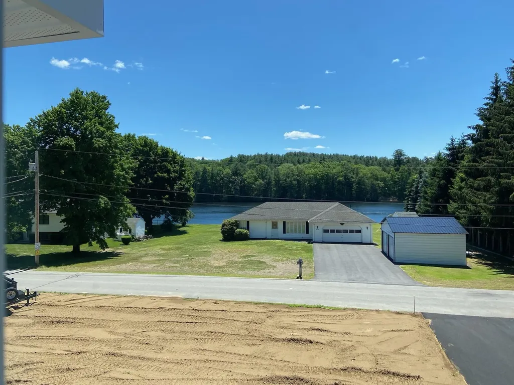 1 Goonan Road Hooksett NH 03016