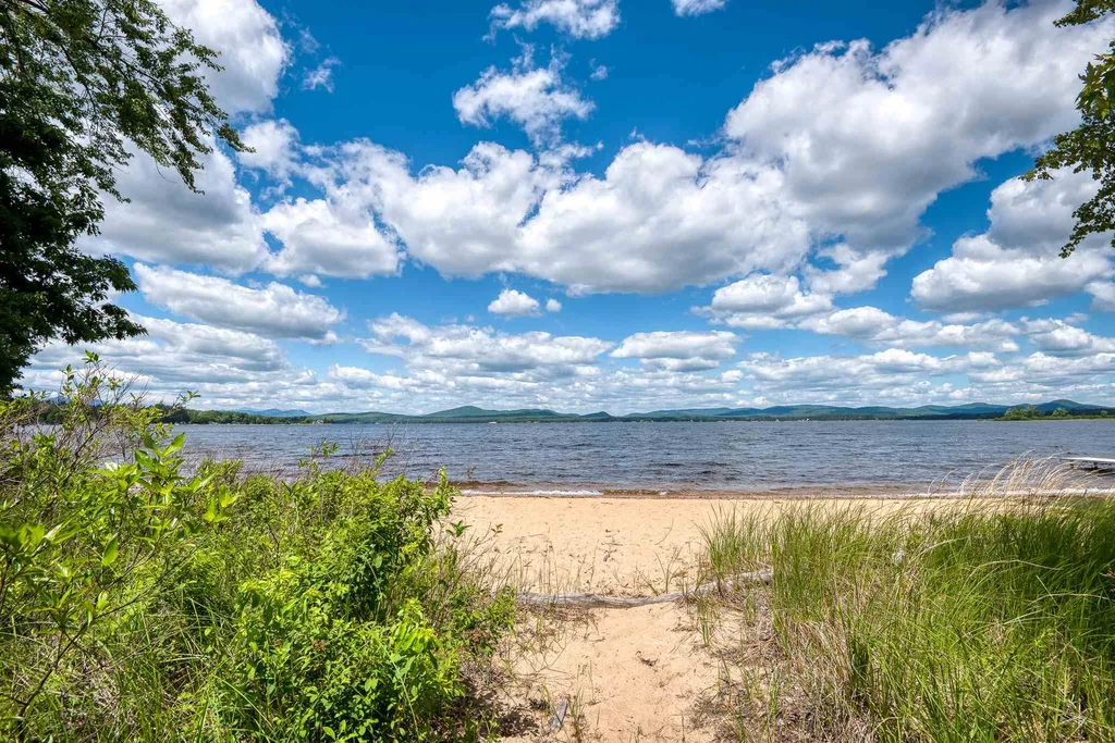 76 Hodsdon Shore Road Ossipee NH 03814
