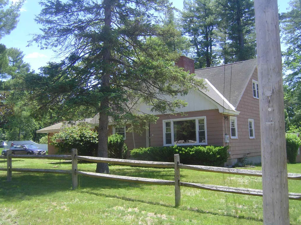 180 Ward Street Manchester NH 03104