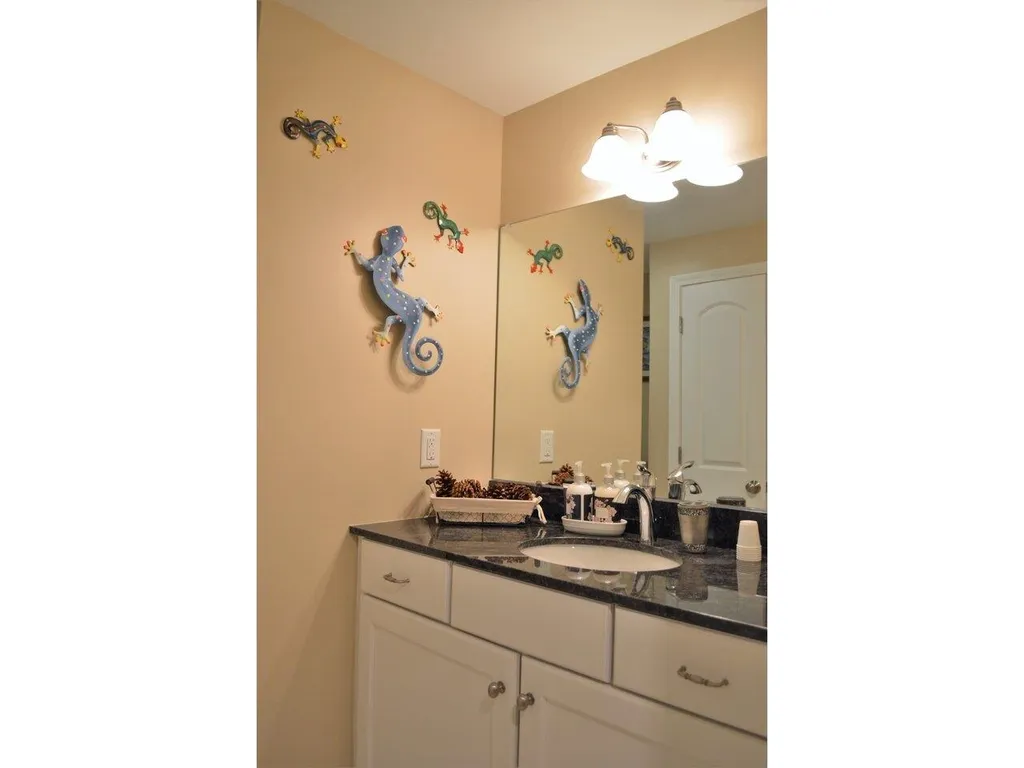 33 Sidesaddle Drive Milton VT 05468
