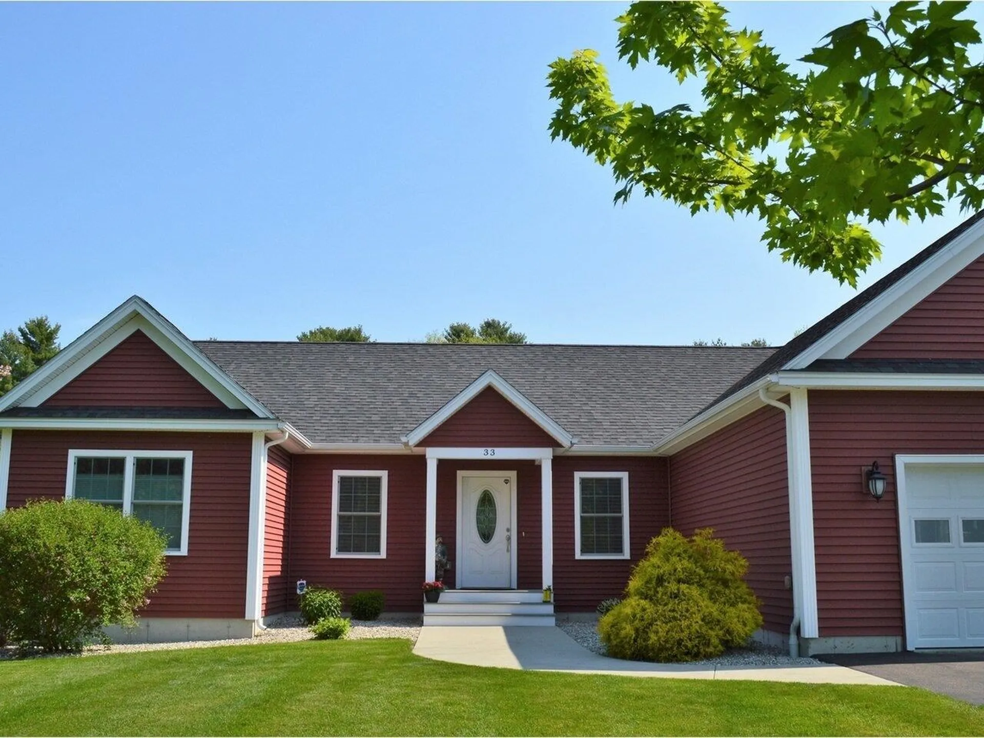 33 Sidesaddle Drive Milton VT 05468