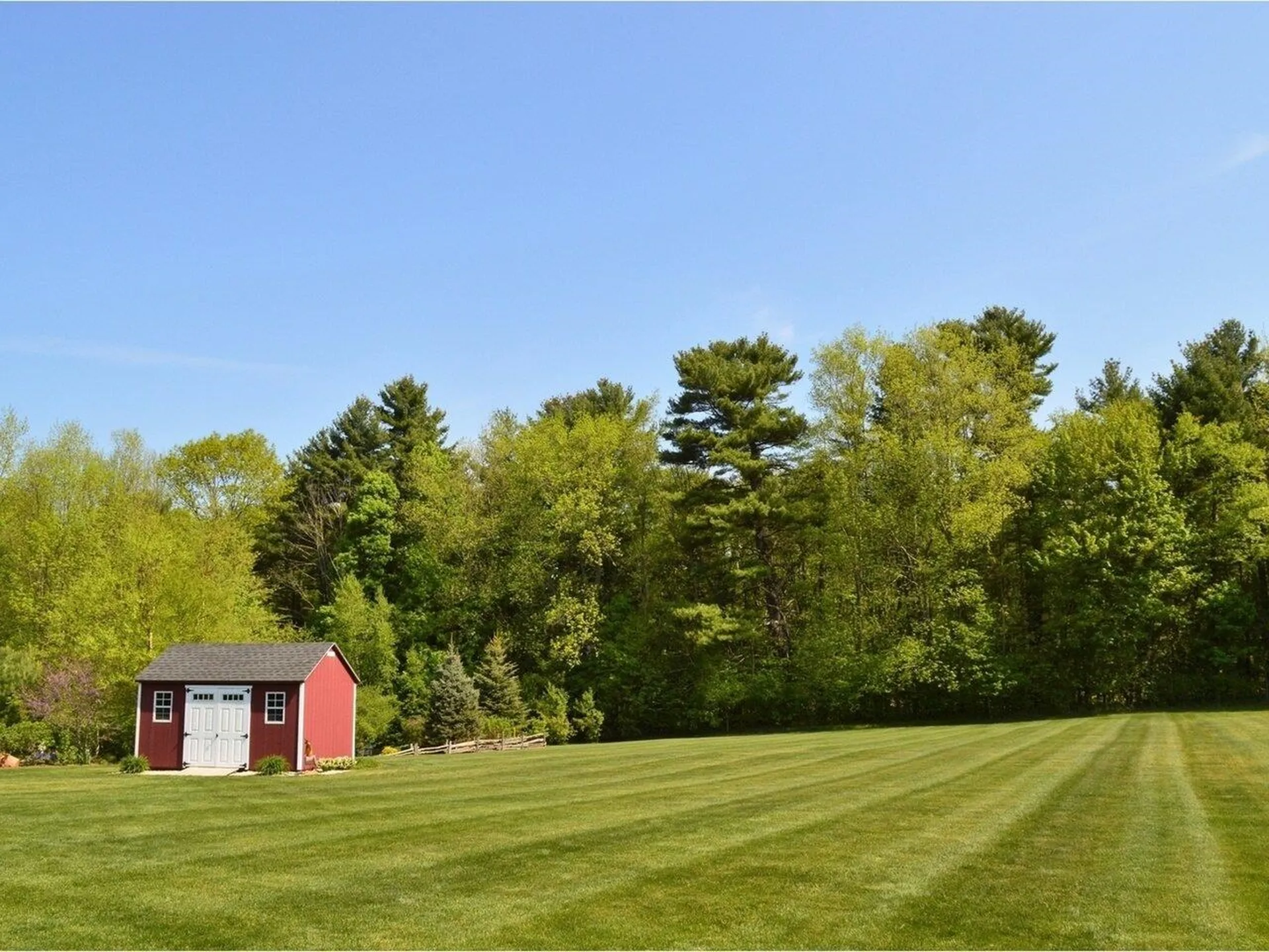 33 Sidesaddle Drive Milton VT 05468