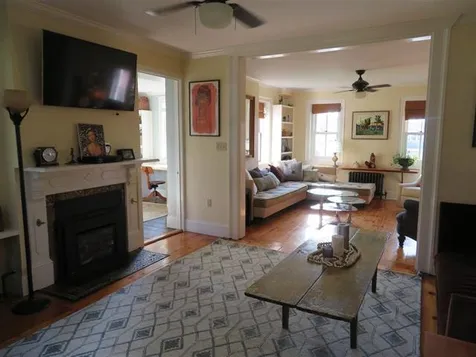 11 Chestnut Street Exeter NH 03833