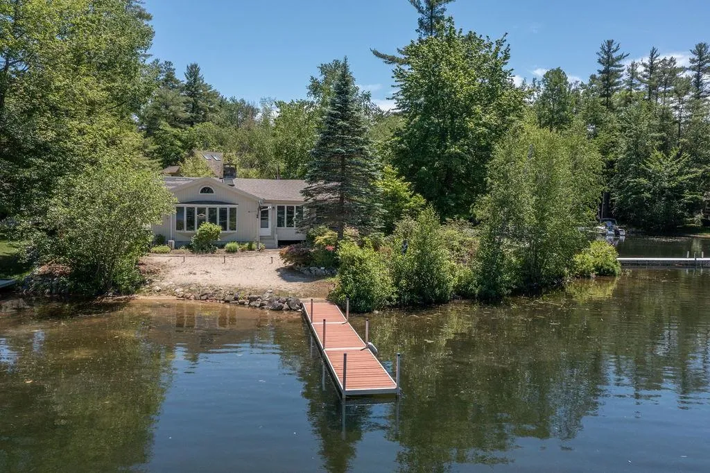 15 Clearwater Point Road Moultonborough NH 03254