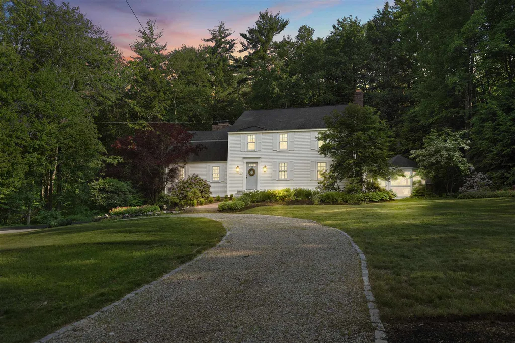 32 Christian Hill Road Amherst NH 03031