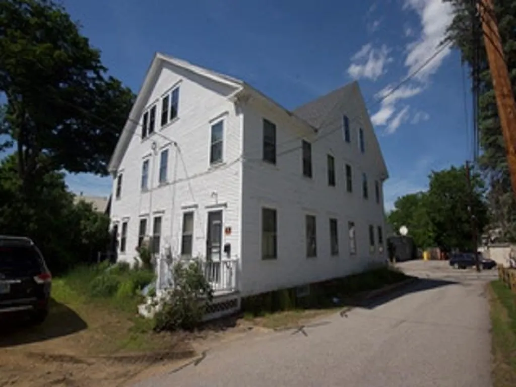 88 Bowman Street Laconia NH 03246