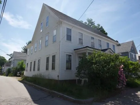 88 Bowman Street Laconia NH 03246