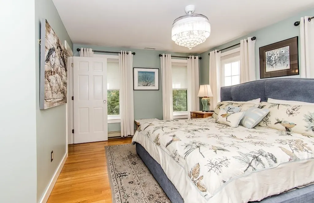 15 Hayes Road Madbury NH 03823