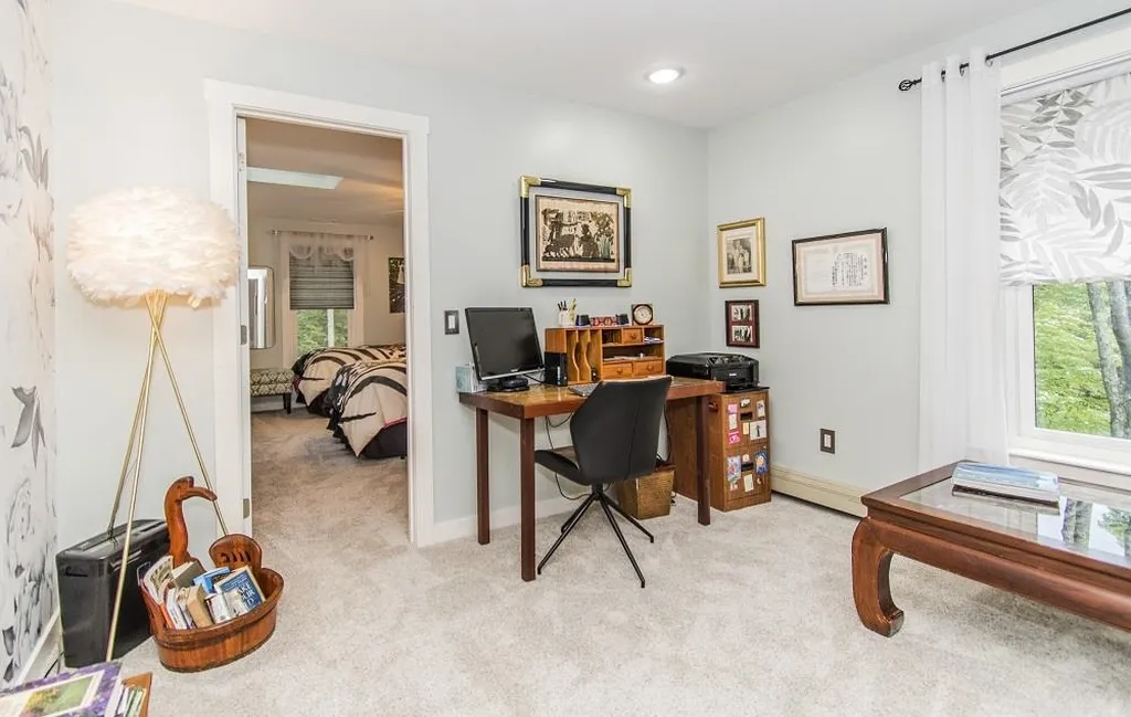 15 Hayes Road Madbury NH 03823