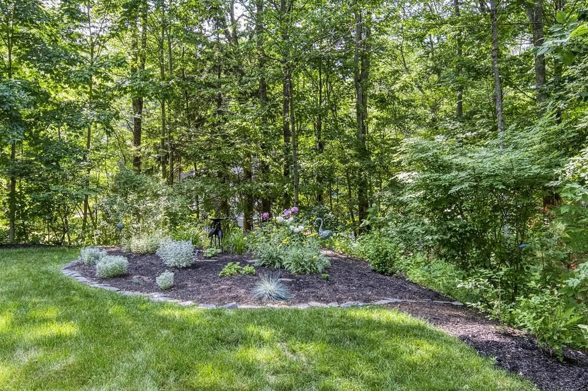 15 Hayes Road Madbury NH 03823