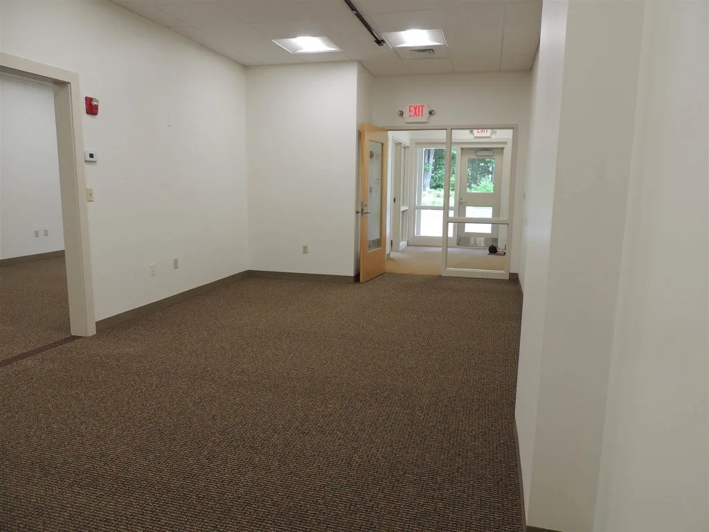 32 Artisan Court Laconia NH 03246