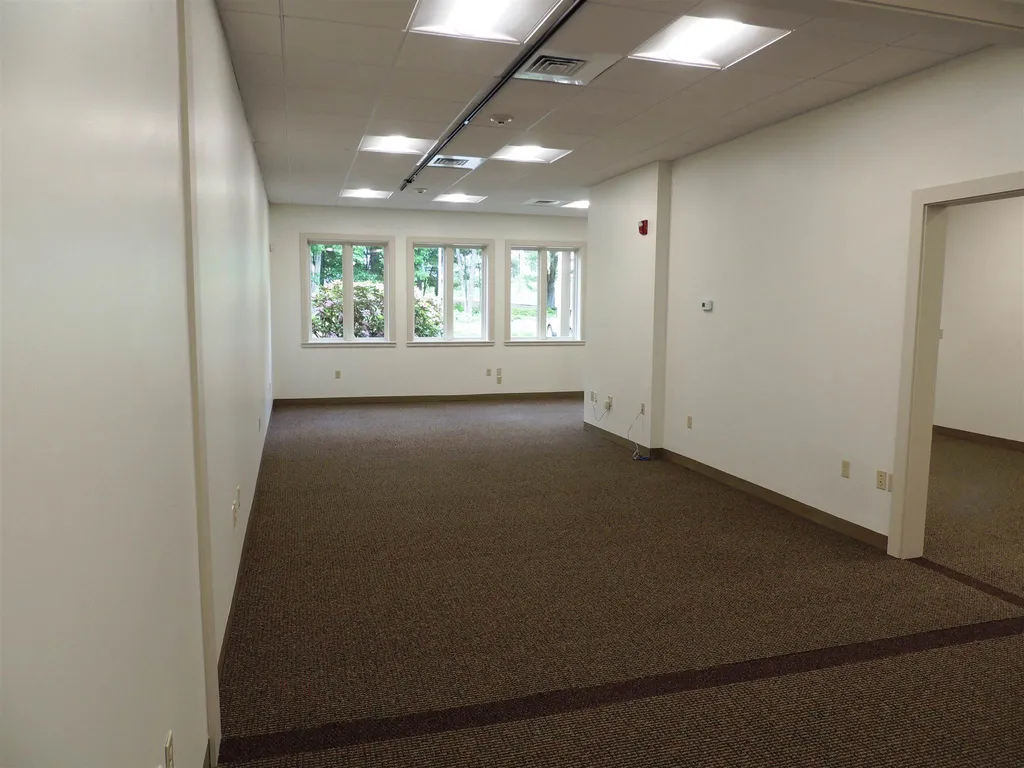 32 Artisan Court Laconia NH 03246