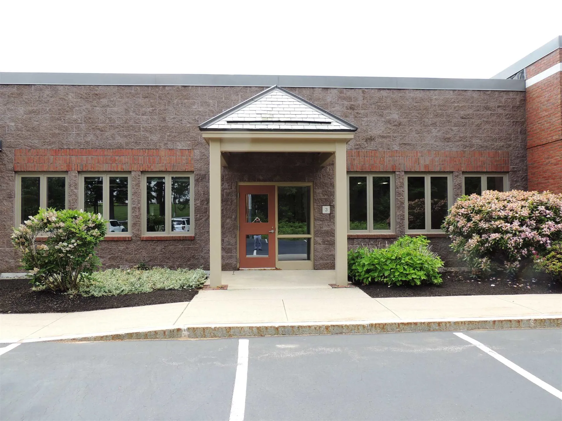 32 Artisan Court Laconia NH 03246