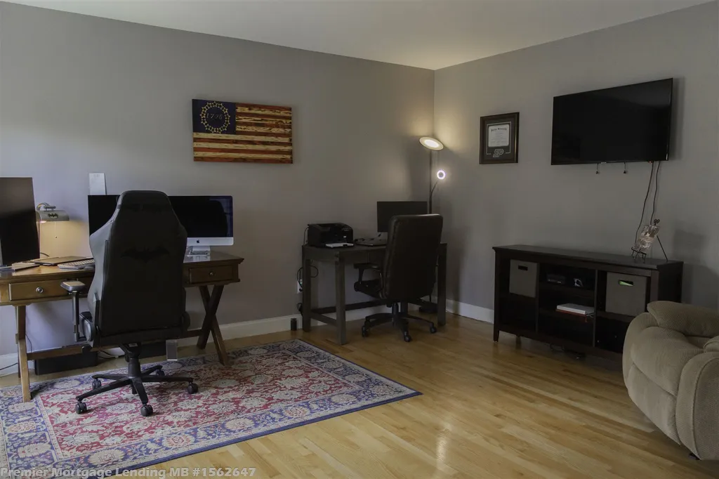 49 Lannan Drive Pelham NH 03076