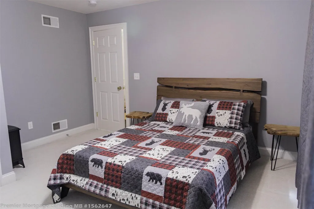49 Lannan Drive Pelham NH 03076
