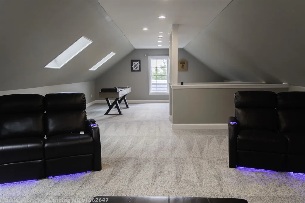 49 Lannan Drive Pelham NH 03076