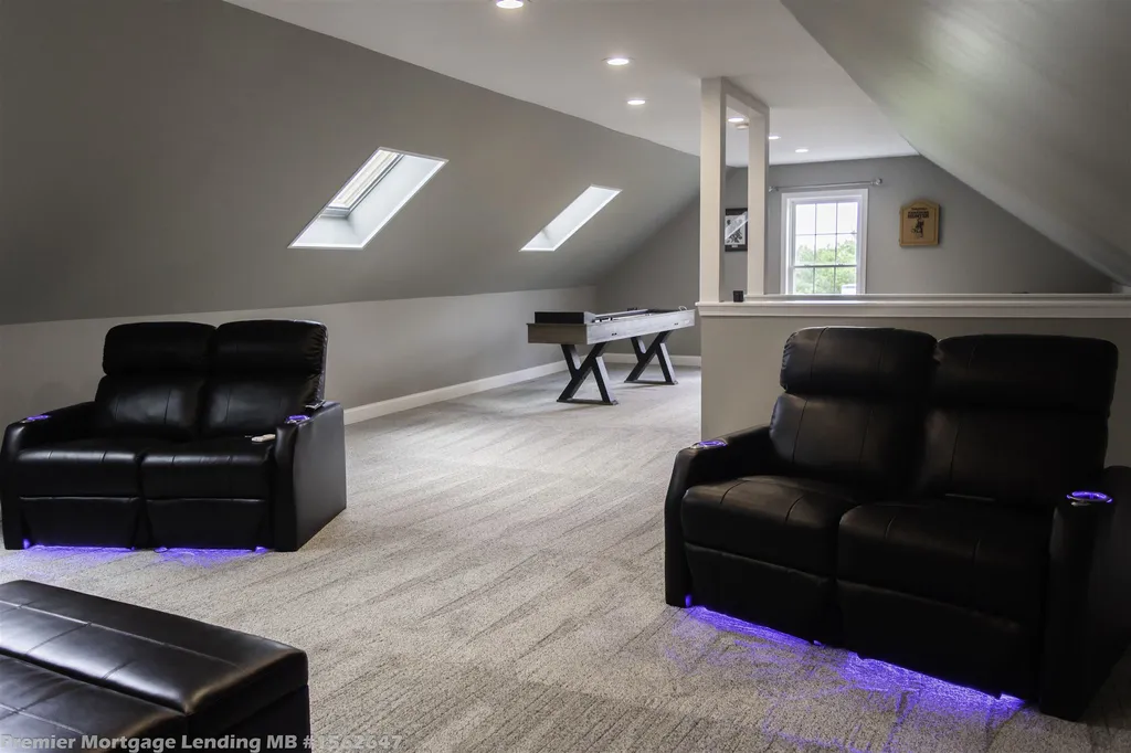 49 Lannan Drive Pelham NH 03076