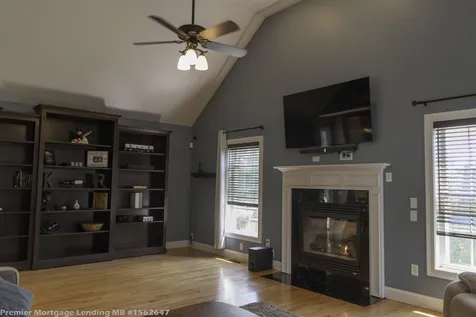 49 Lannan Drive Pelham NH 03076